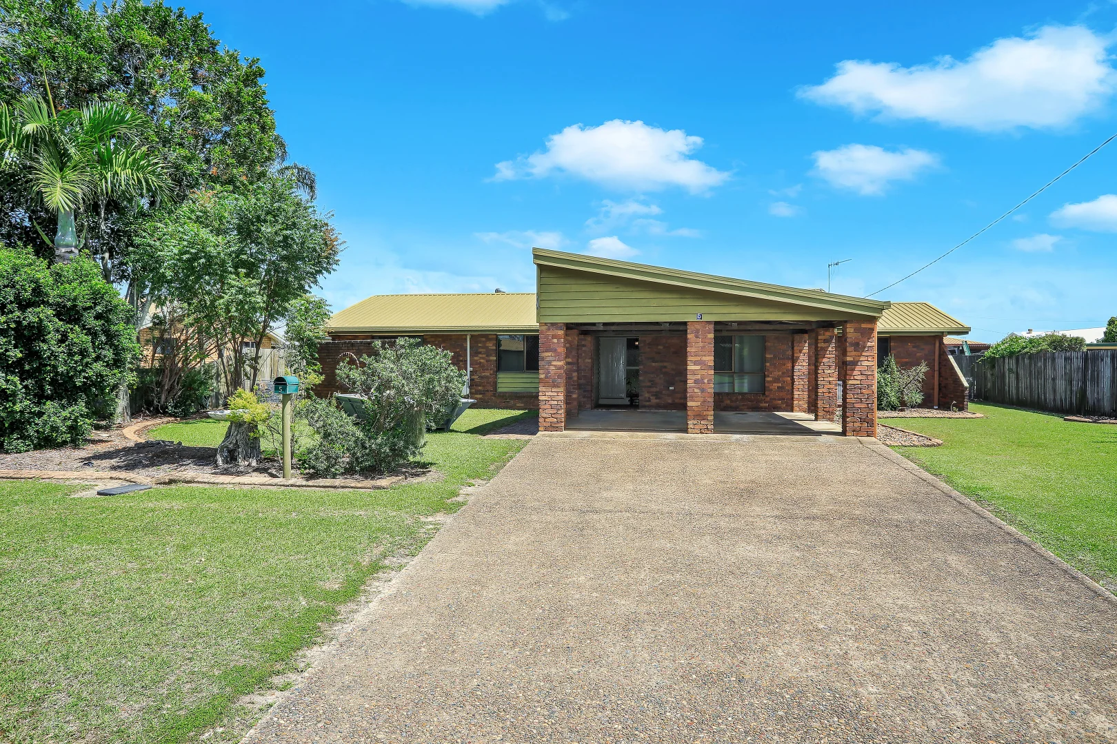 Additional image 2 of 5 McCullough Street, Kepnock QLD 4670