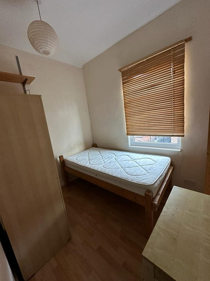 Room in a Shared House, Goulden Street, M6, N1 7GU