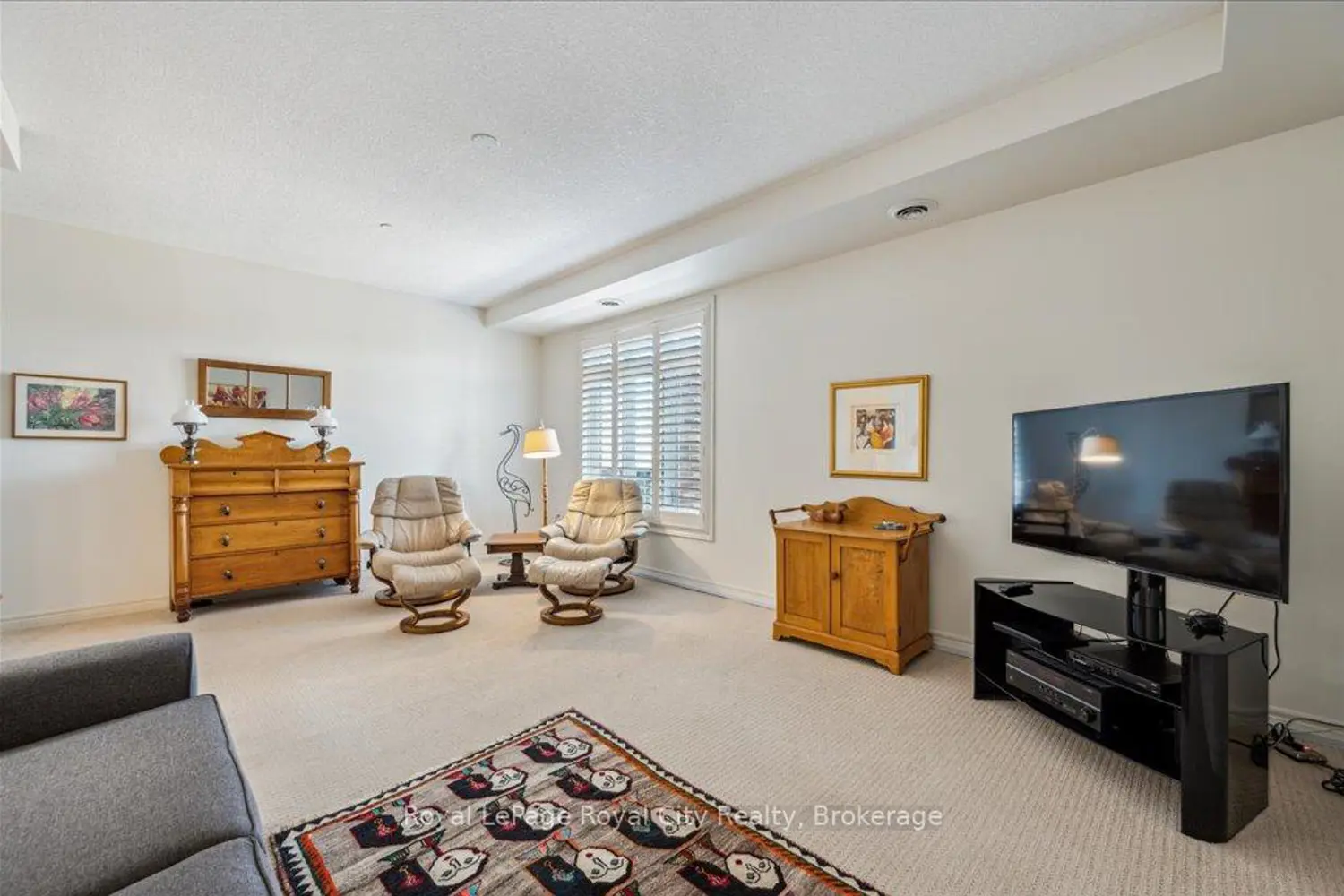 Additional image 8 of 71 Bayberry Drive 212