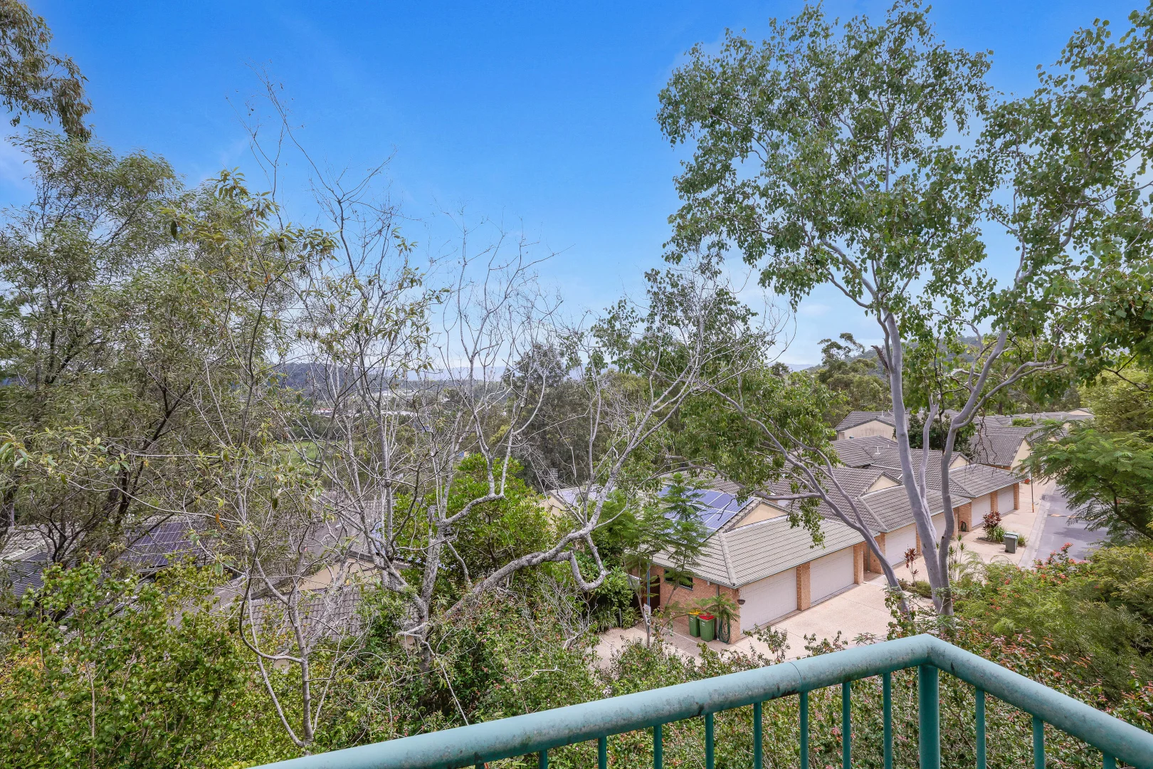 Additional image 10 of 2020/6 Crestridge Crescent, Oxenford QLD 4210
