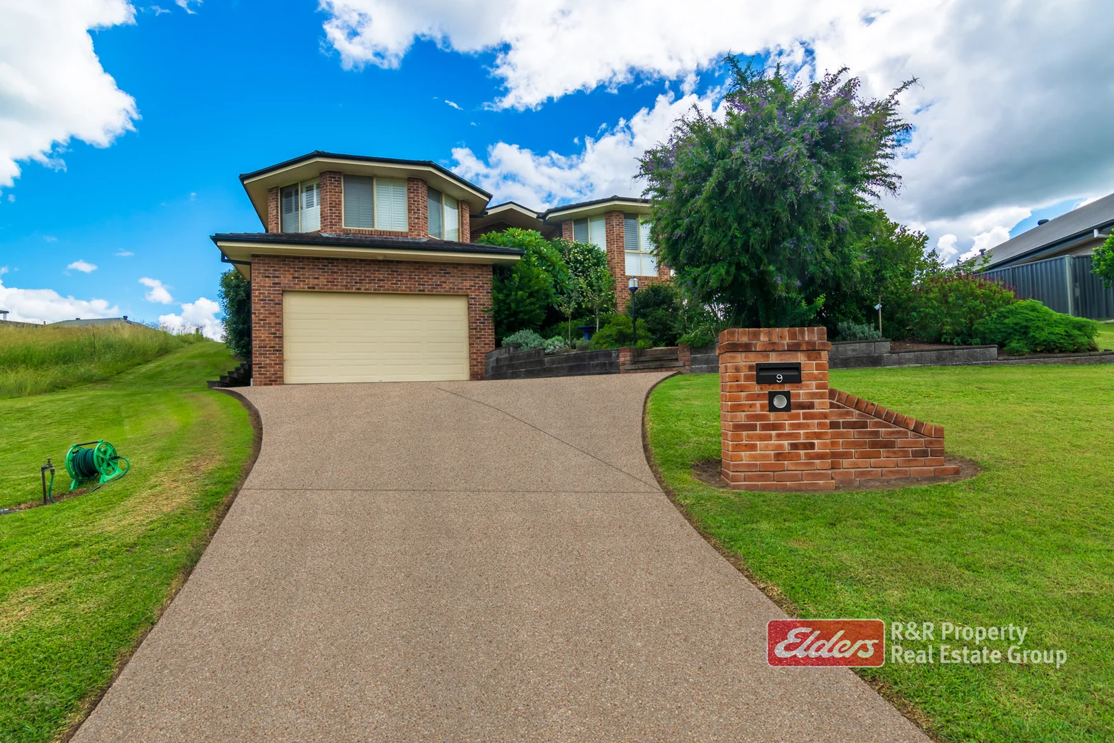 9 Higgins Close, Gloucester NSW 2422 photo 4