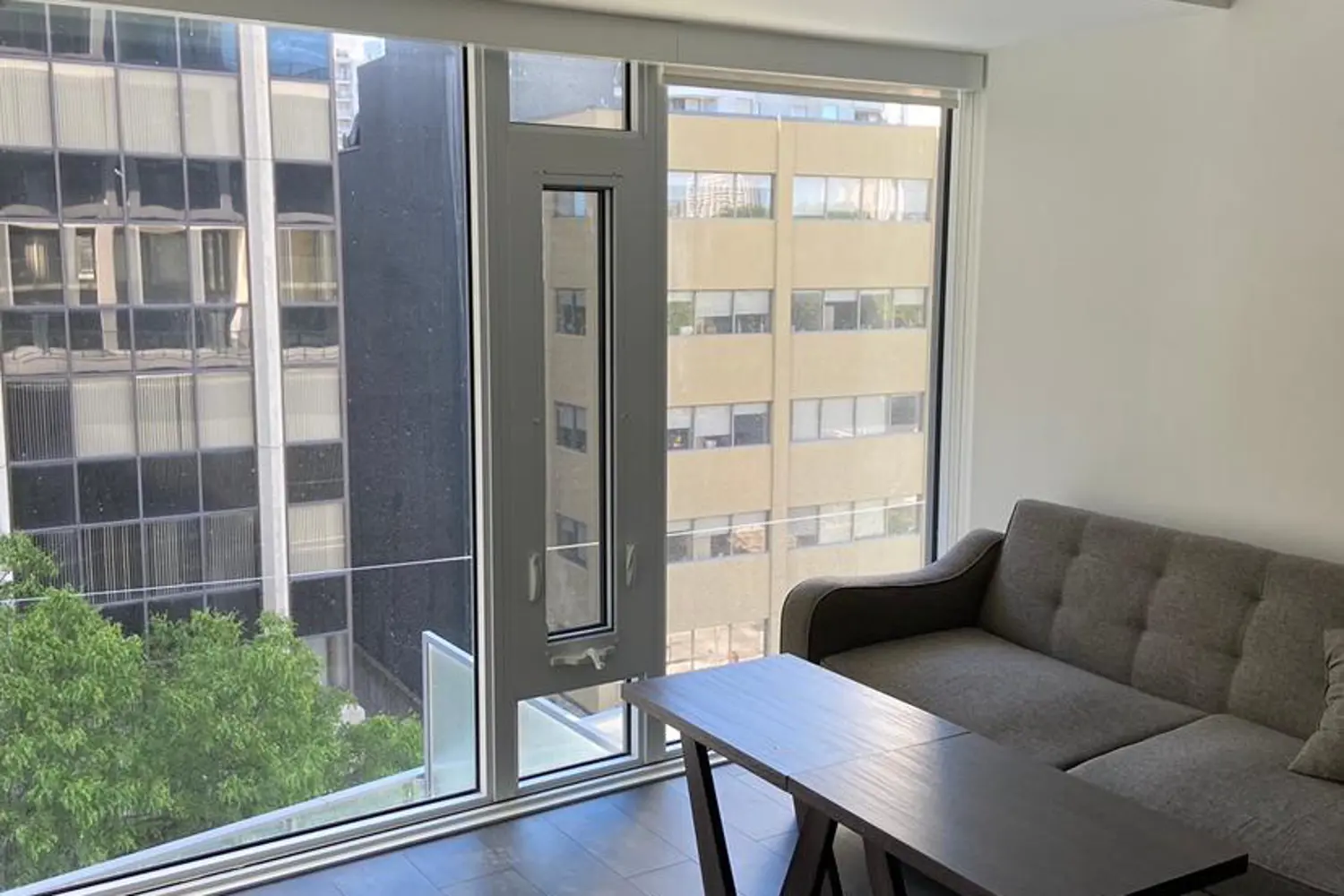 5 Soudan Avenue 711 photo 5