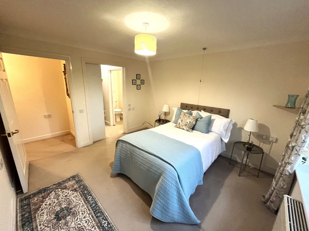 Additional image 5 of 2 bed flat for saleGrange Road, Solihull, West Midlands B91