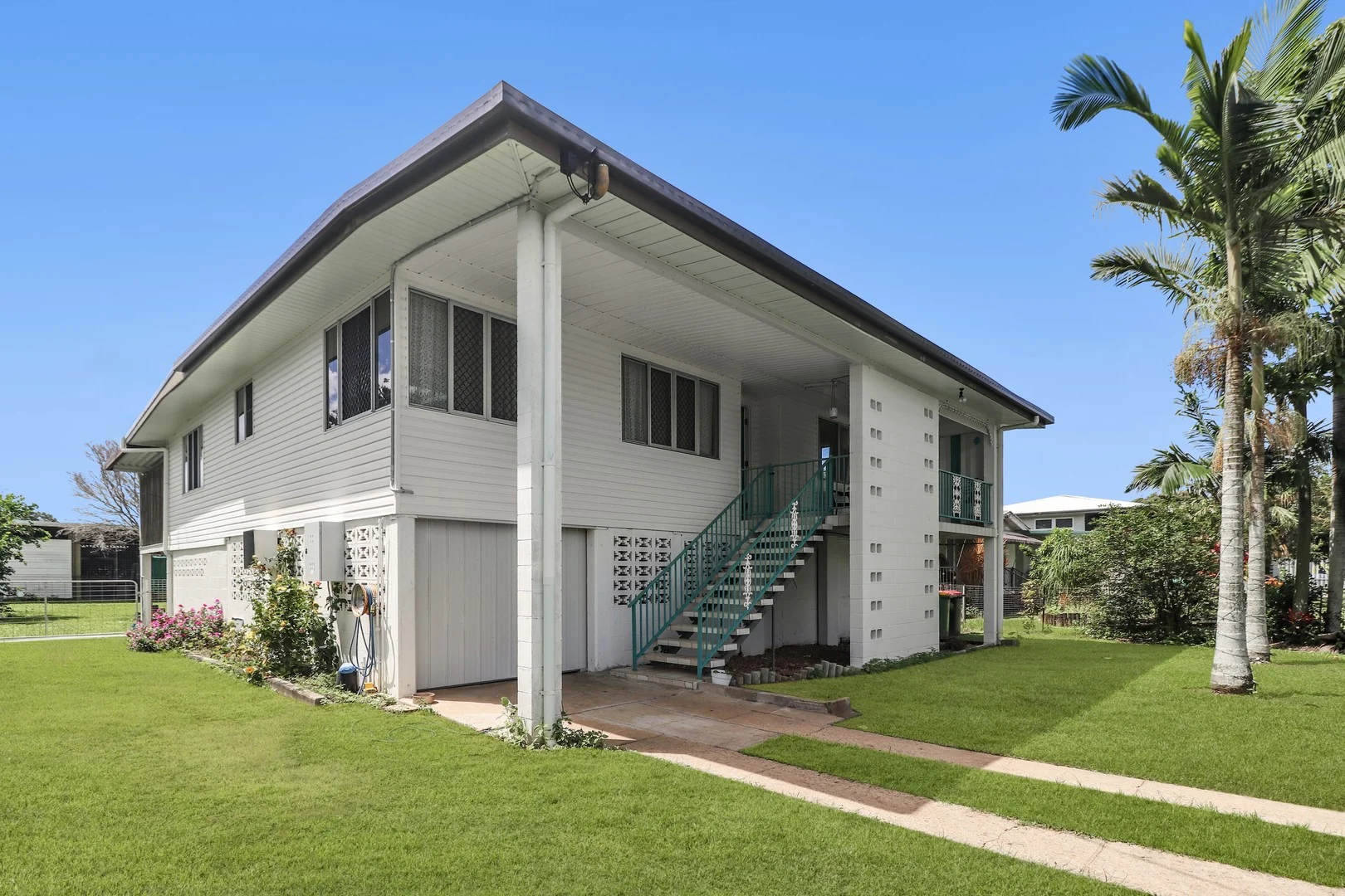 8 Row Street, Ingham QLD 4850