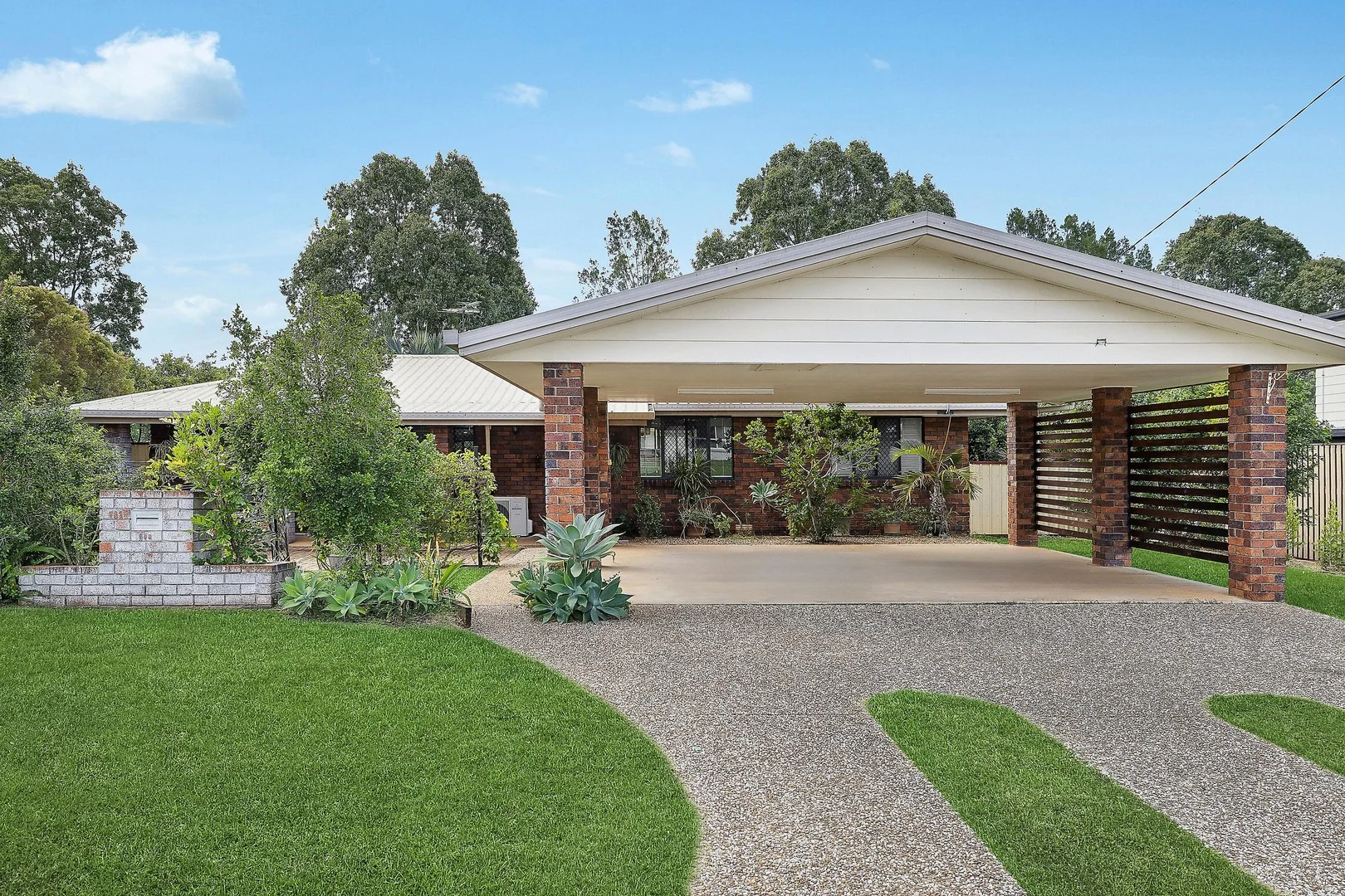 111 Donovan Crescent, Gracemere QLD 4702
