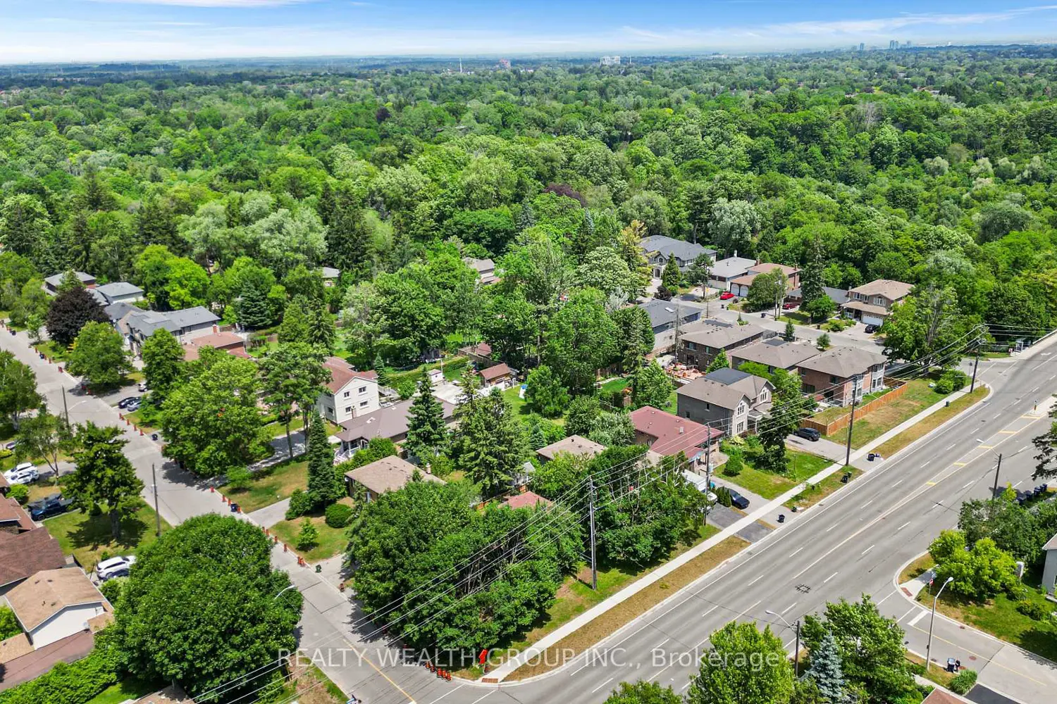 Additional image 10 of 4450 Lawrence Avenue