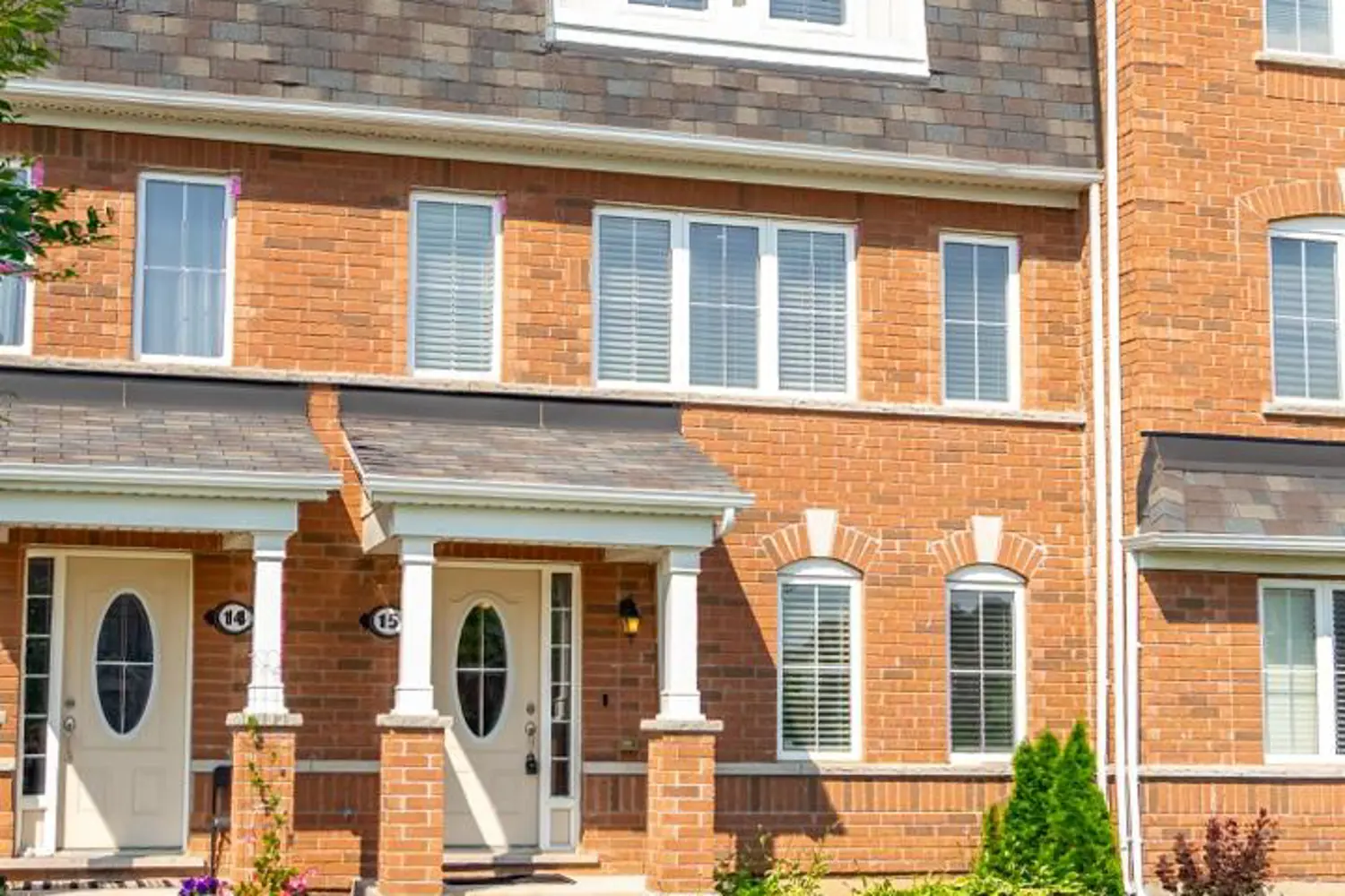 230 Avonsyde Boulevard 15 photo 4