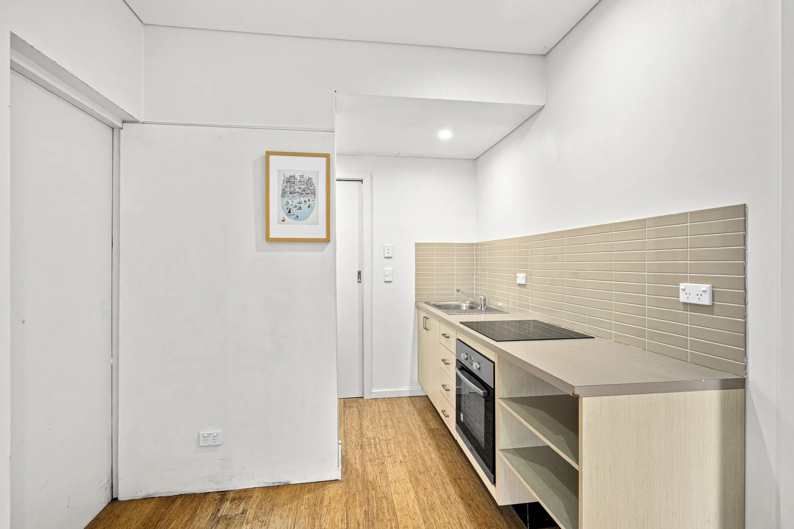 Additional image 2 of 4/220 Lawrence Hargrave Drive, Thirroul NSW 2515