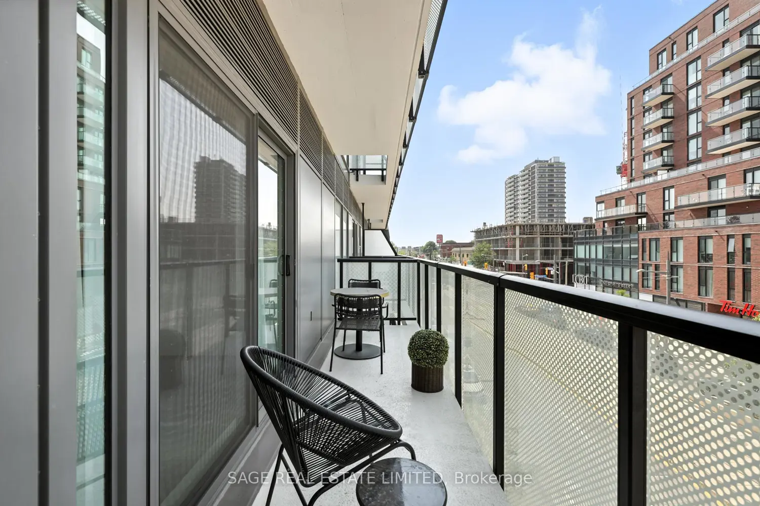 Additional image 12 of 863 St.Clair Avenue 301