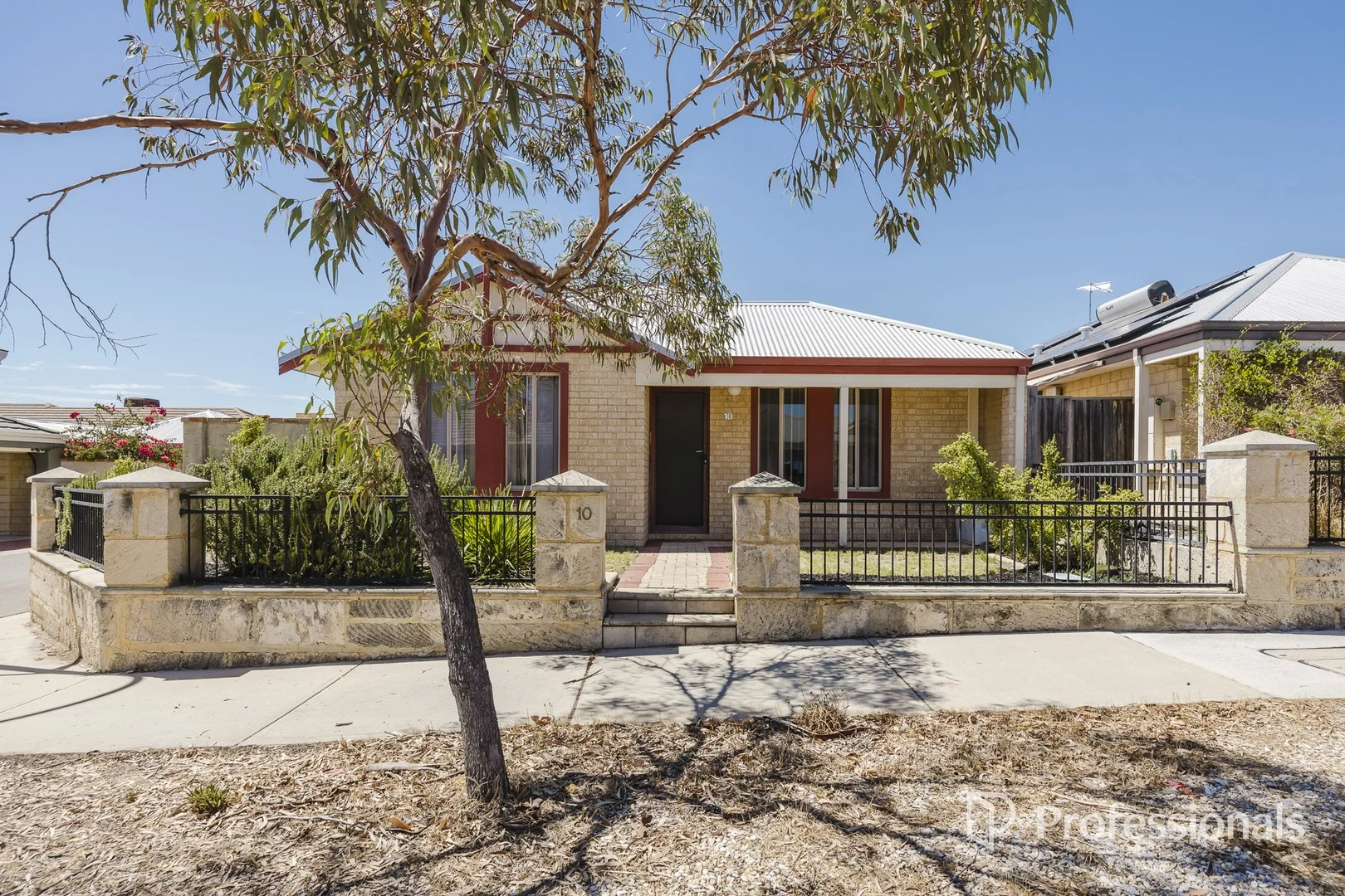 10 Longton Way, Ellenbrook WA 6069
