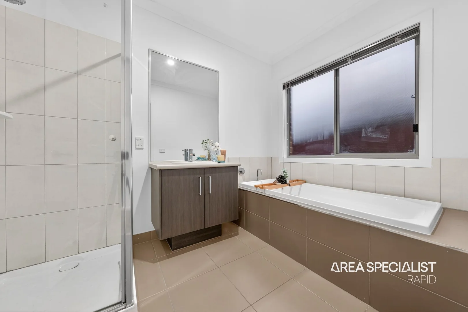 Additional image 14 of 8 Damper Way, Lynbrook VIC 3975