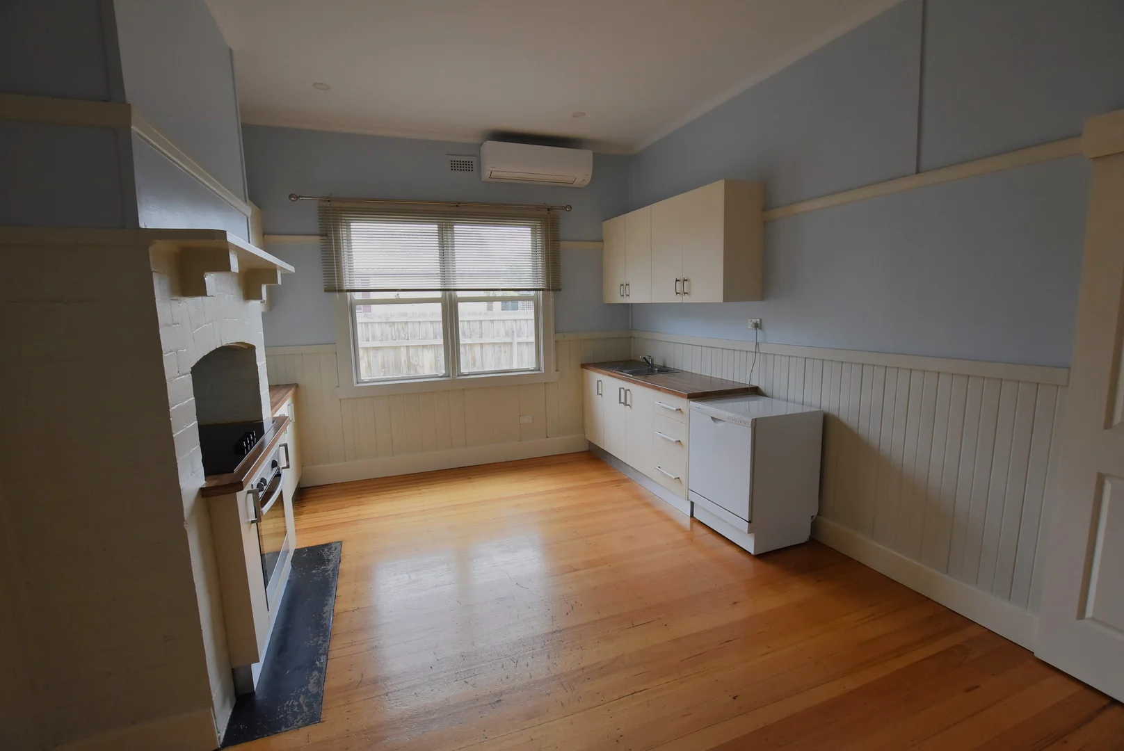 Additional image 3 of 16 Haigh St, Moe VIC 3825