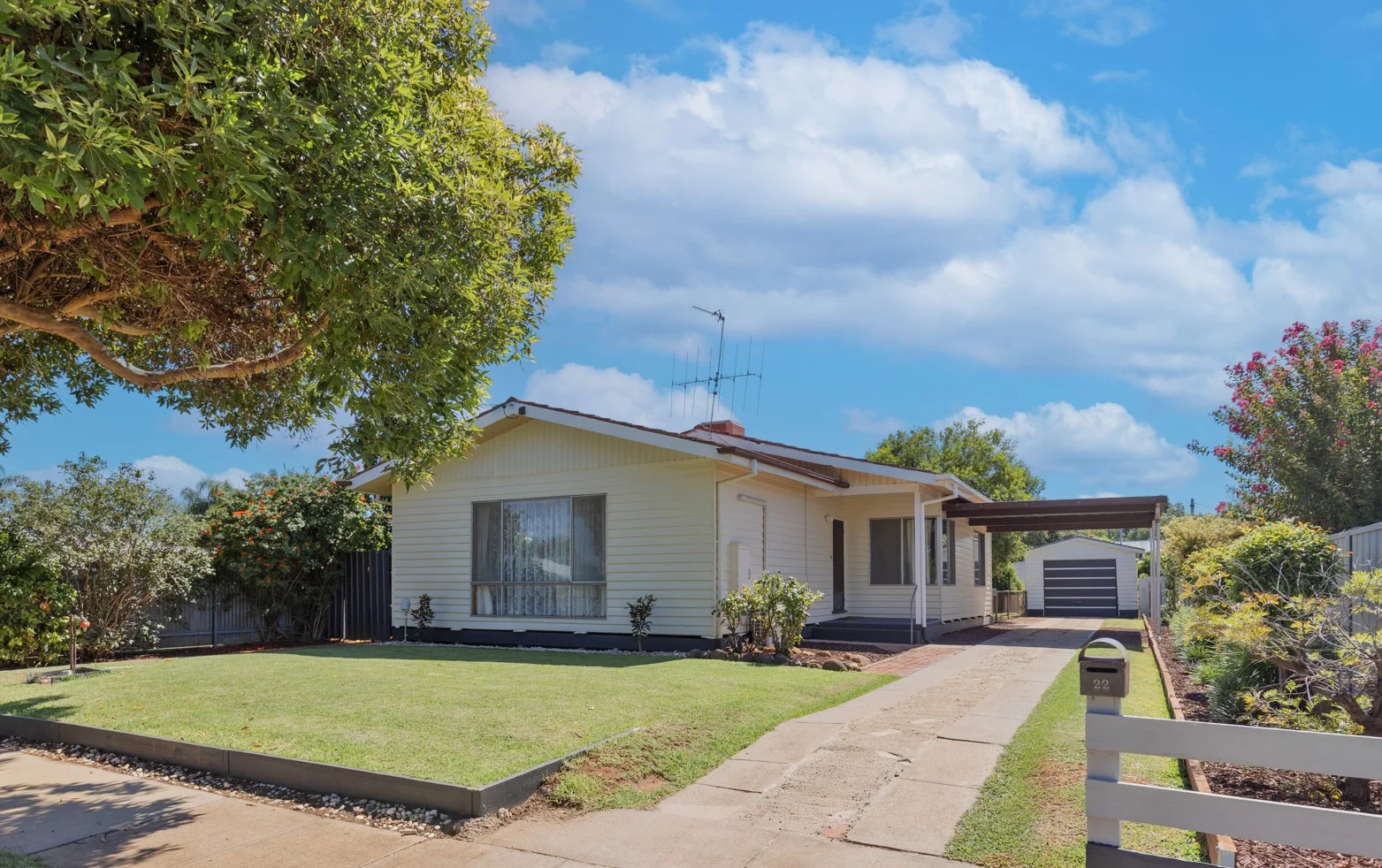 22 Donnington Street, Swan Hill VIC 3585
