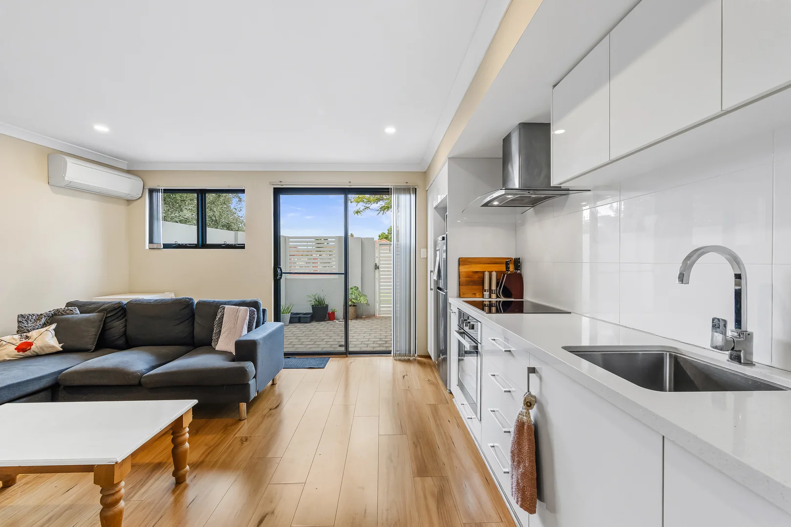 Additional image 3 of 4/31 Firby Street, Cloverdale WA 6105