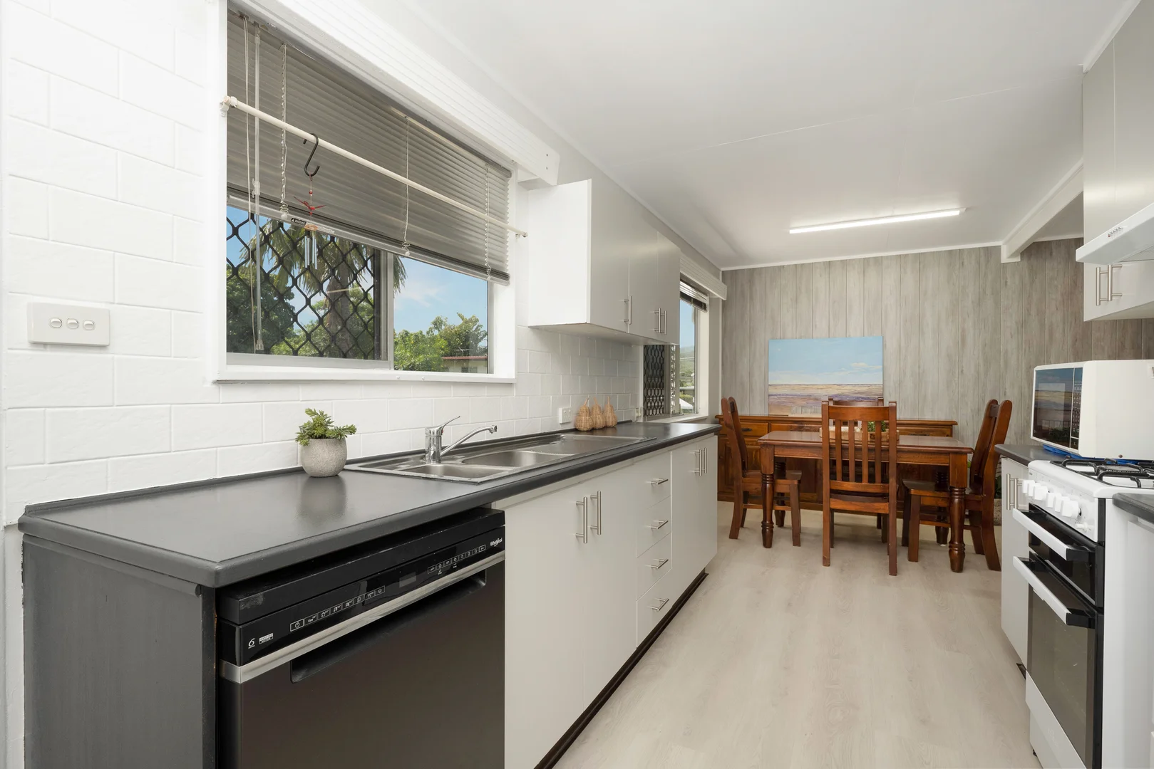 Additional image 4 of 186 Bamford Lane, Kirwan QLD 4817