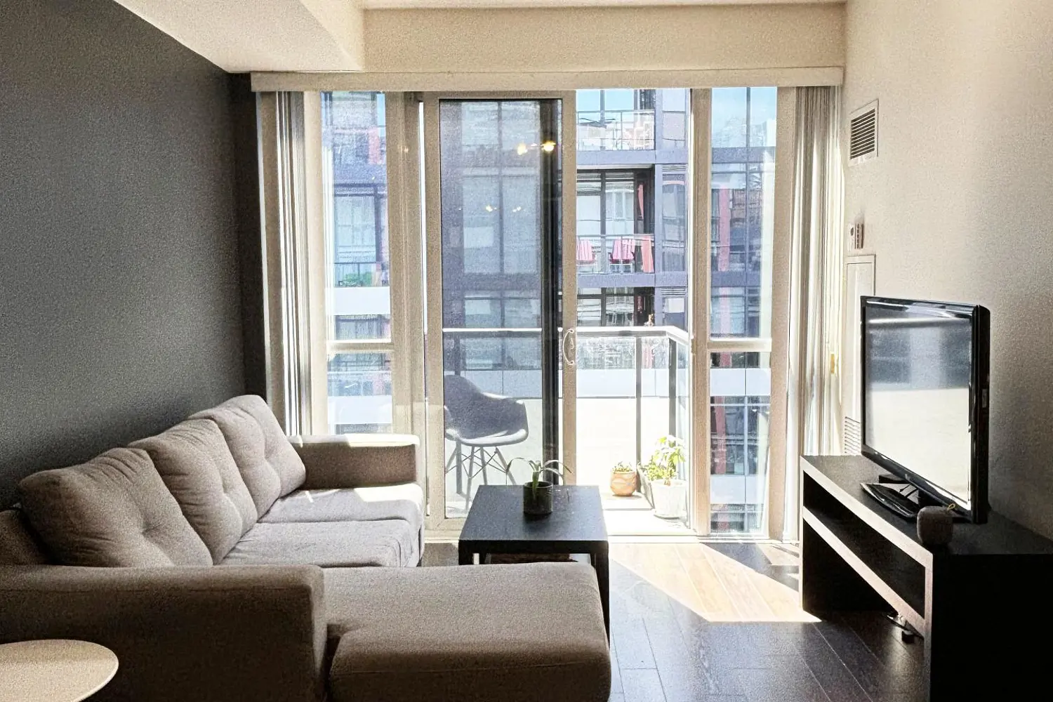 Additional image 4 of 560 Front Street 908