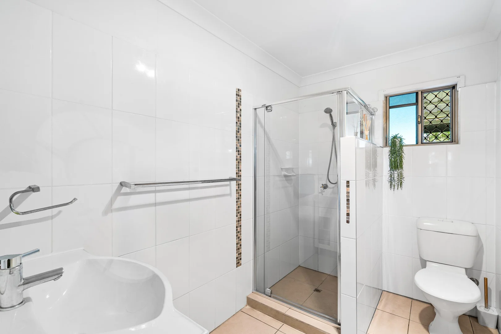 Additional image 14 of 566 Miran Khan Drive, Freshwater Point QLD 4737
