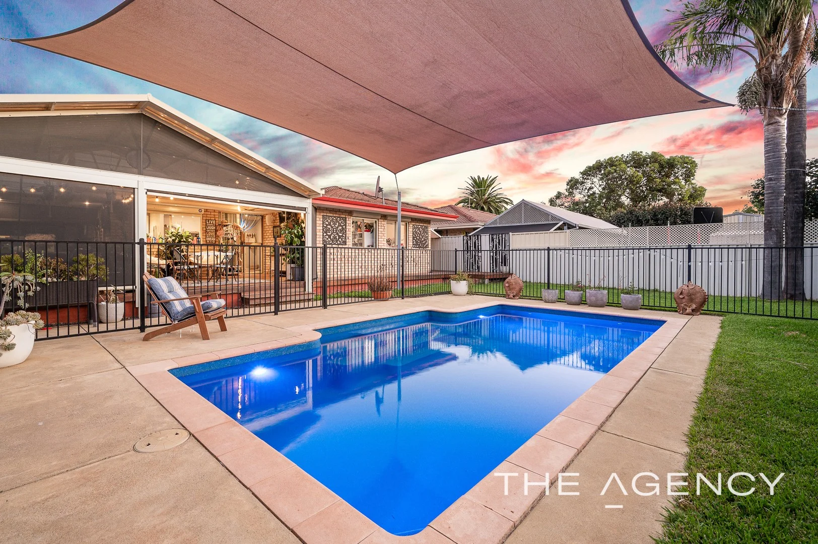 6 Silverhill Loop, Seville Grove WA 6112