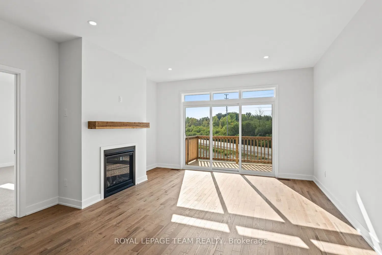 Additional image 9 of 1076 Moore Street