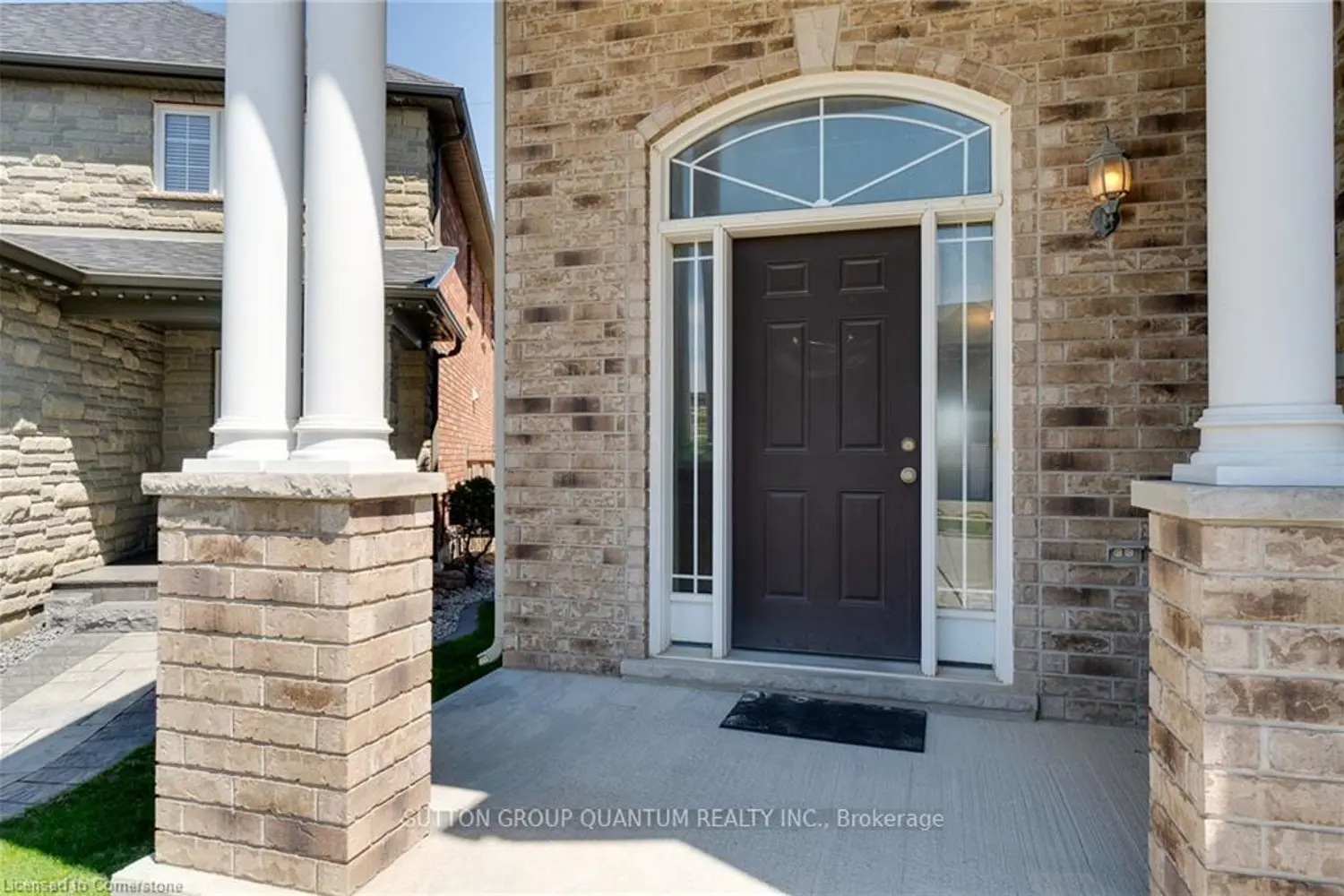 928 Dunblane Court photo 2