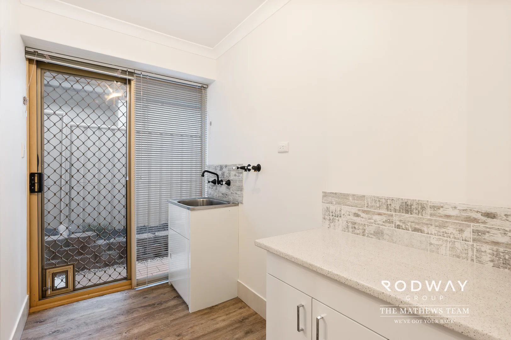 Additional image 27 of 33 Onyx Road, Mount Richon WA 6112