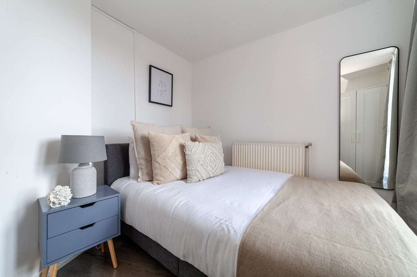 4 Bed Flat, Shalcomb St, SW10, N1 7GU photo 5