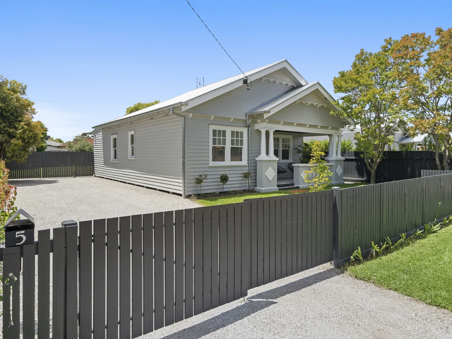 5 King Street, Benalla VIC 3672 photo 2