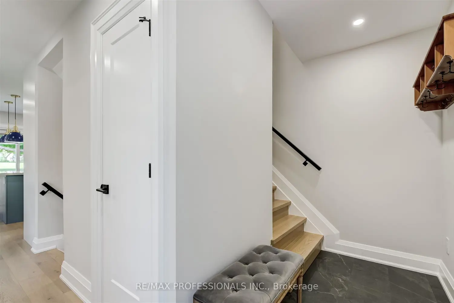 Additional image 6 of 3089 Olympus Mews