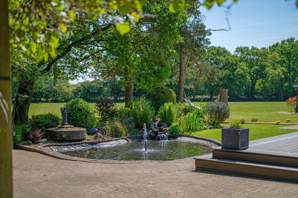 Additional image 31 of 6 bed detached house for saleCherry Pit Lane, Beoley, Worcestershire B98