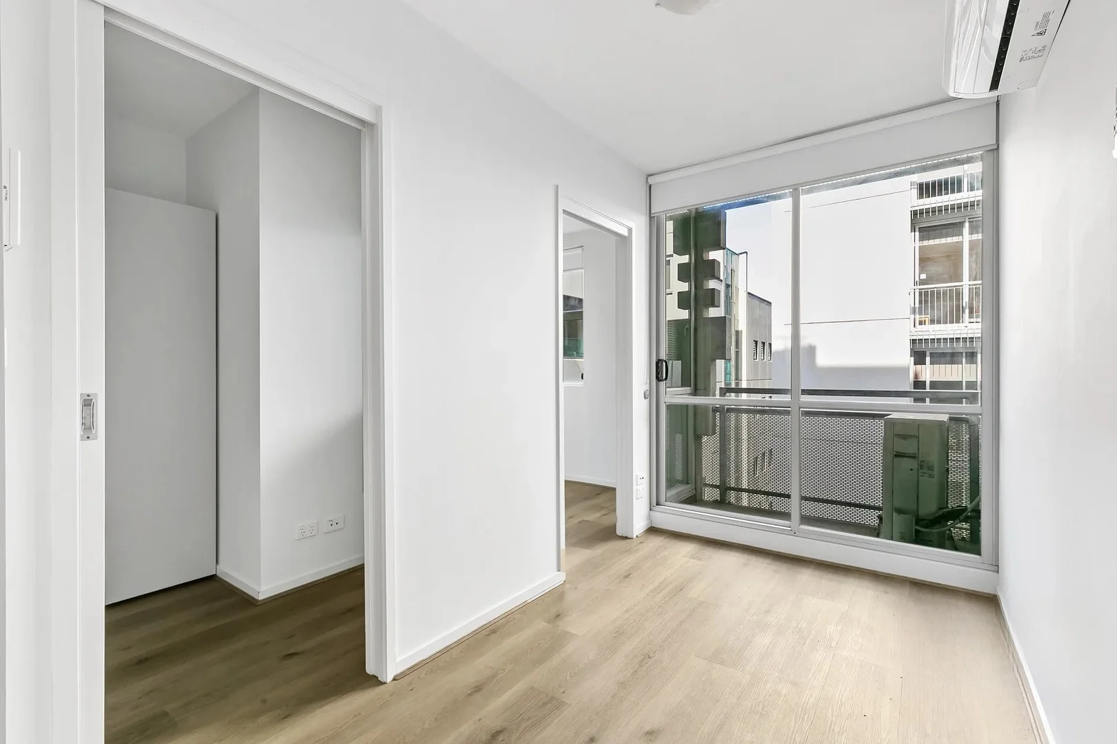 710/488 Swanston Street, Carlton VIC 3053