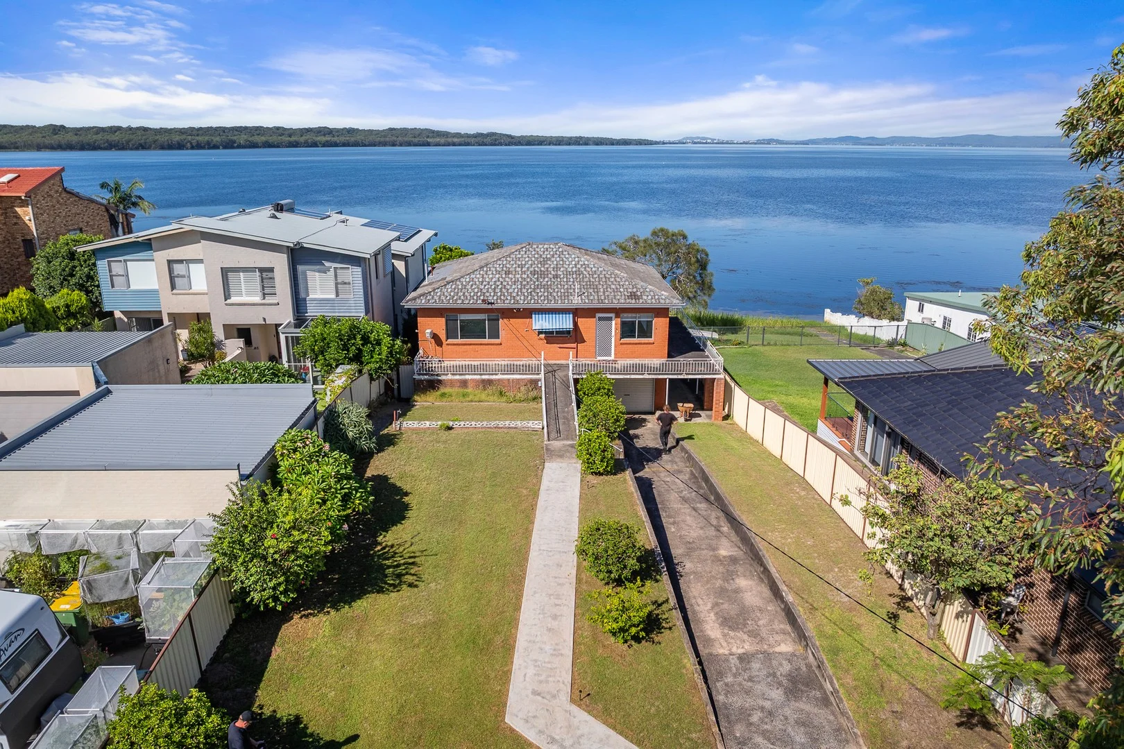 9 Moss Avenue, Toukley NSW 2263