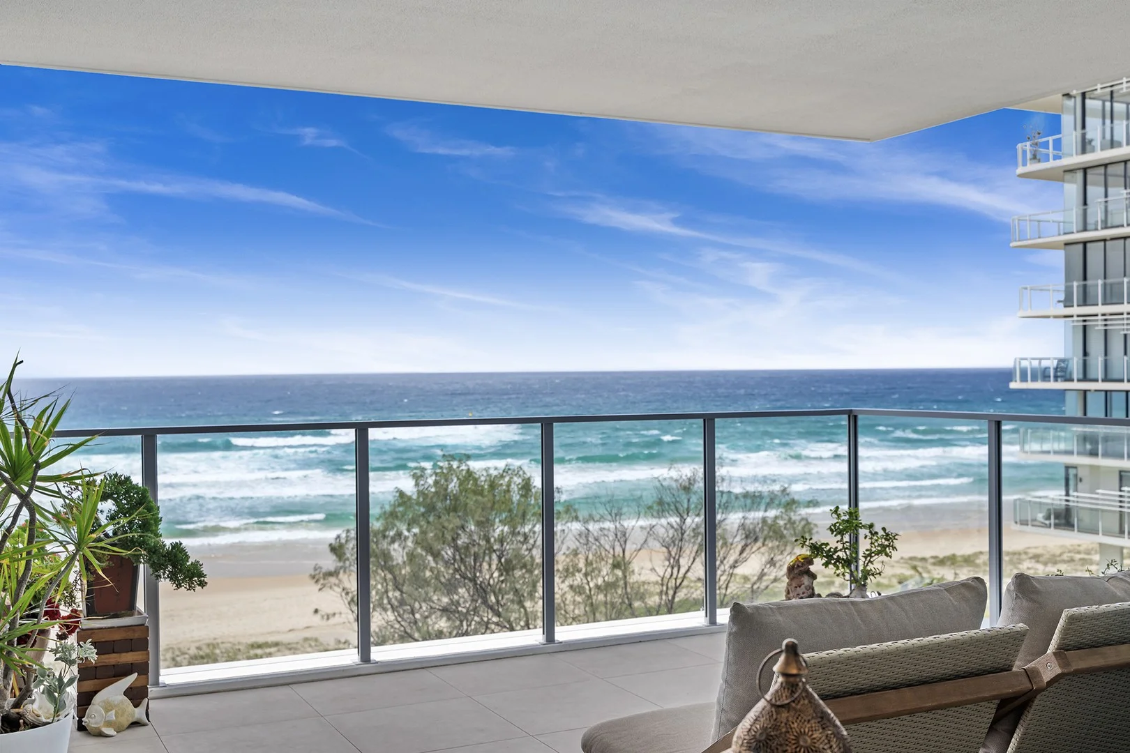 602/4 Twenty First Avenue, Palm Beach QLD 4221