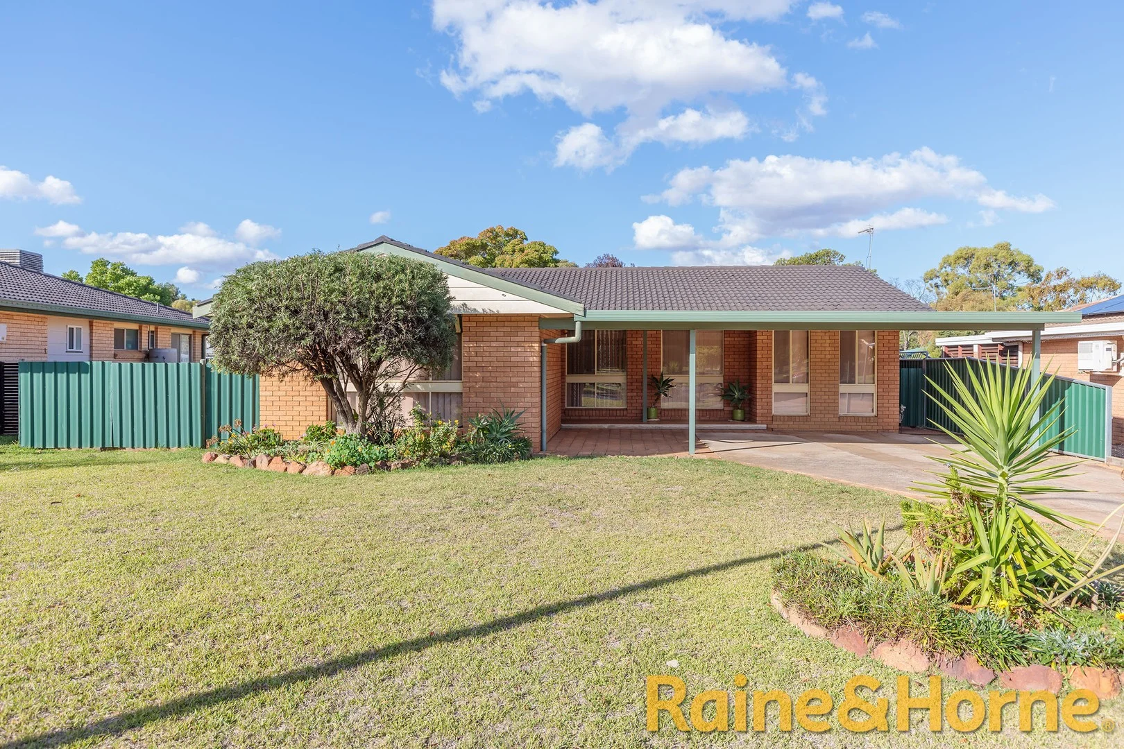 8 Timberi Drive, Dubbo NSW 2830
