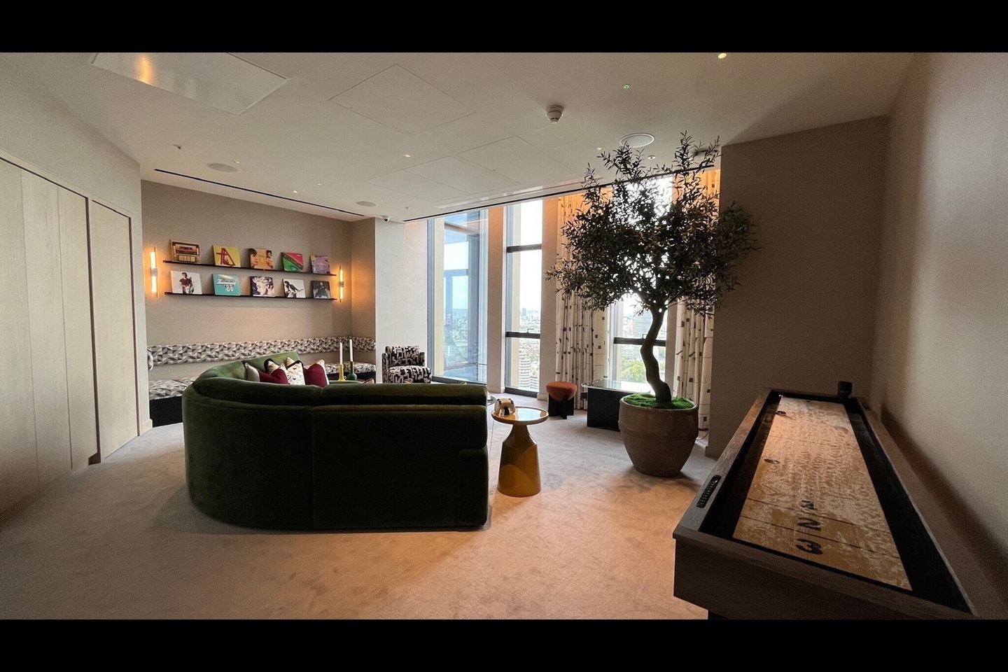 2 Bed Flat, Nine Elms Lane, SW8, N1 7GU photo 5