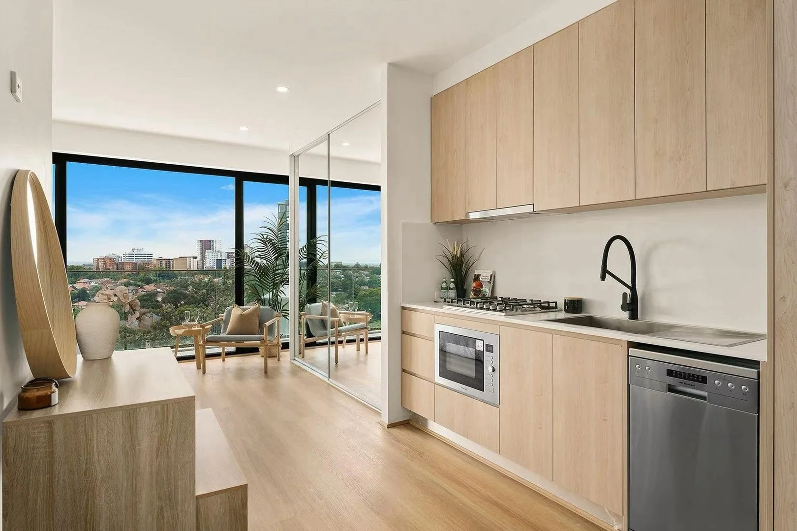 4/14 Butler Road, Hurstville NSW 2220