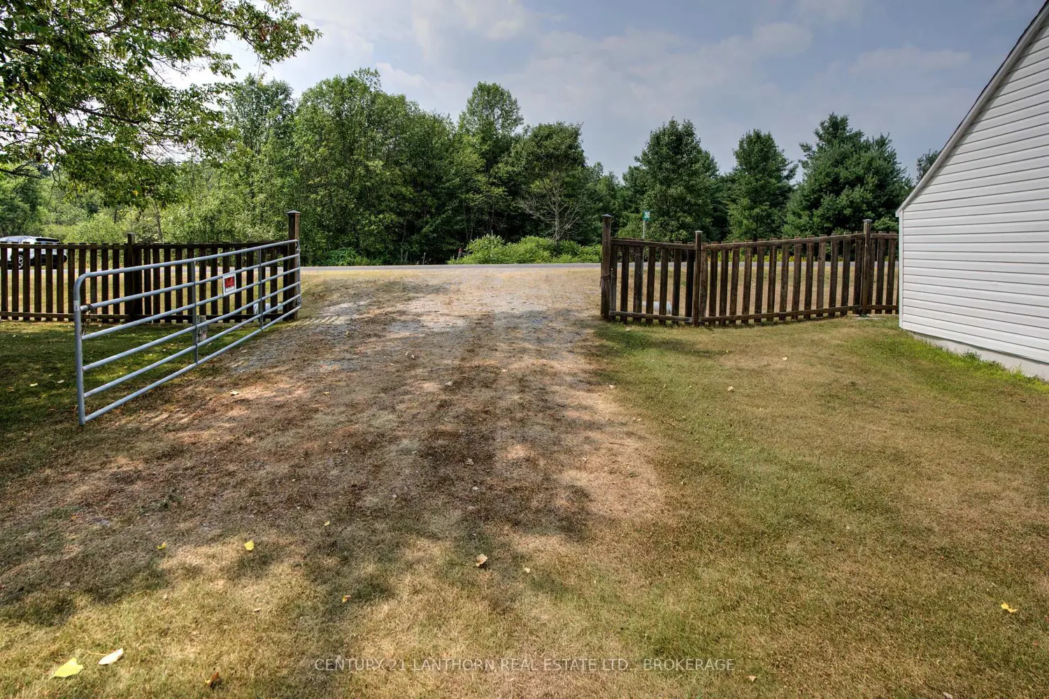 Additional image 5 of 2905 County Rd 15 Road
