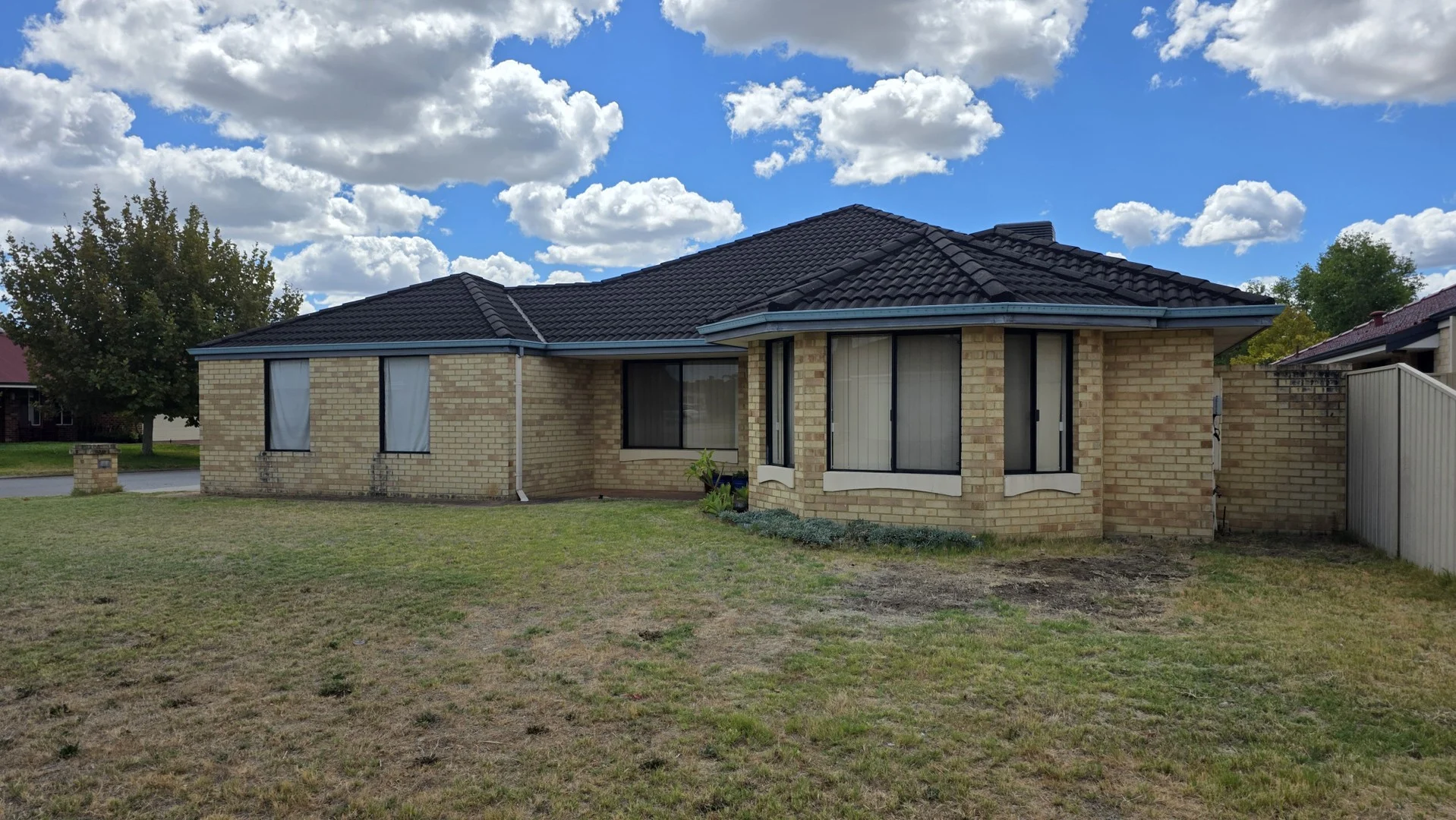 13 Blade Road, Canning Vale WA 6155
