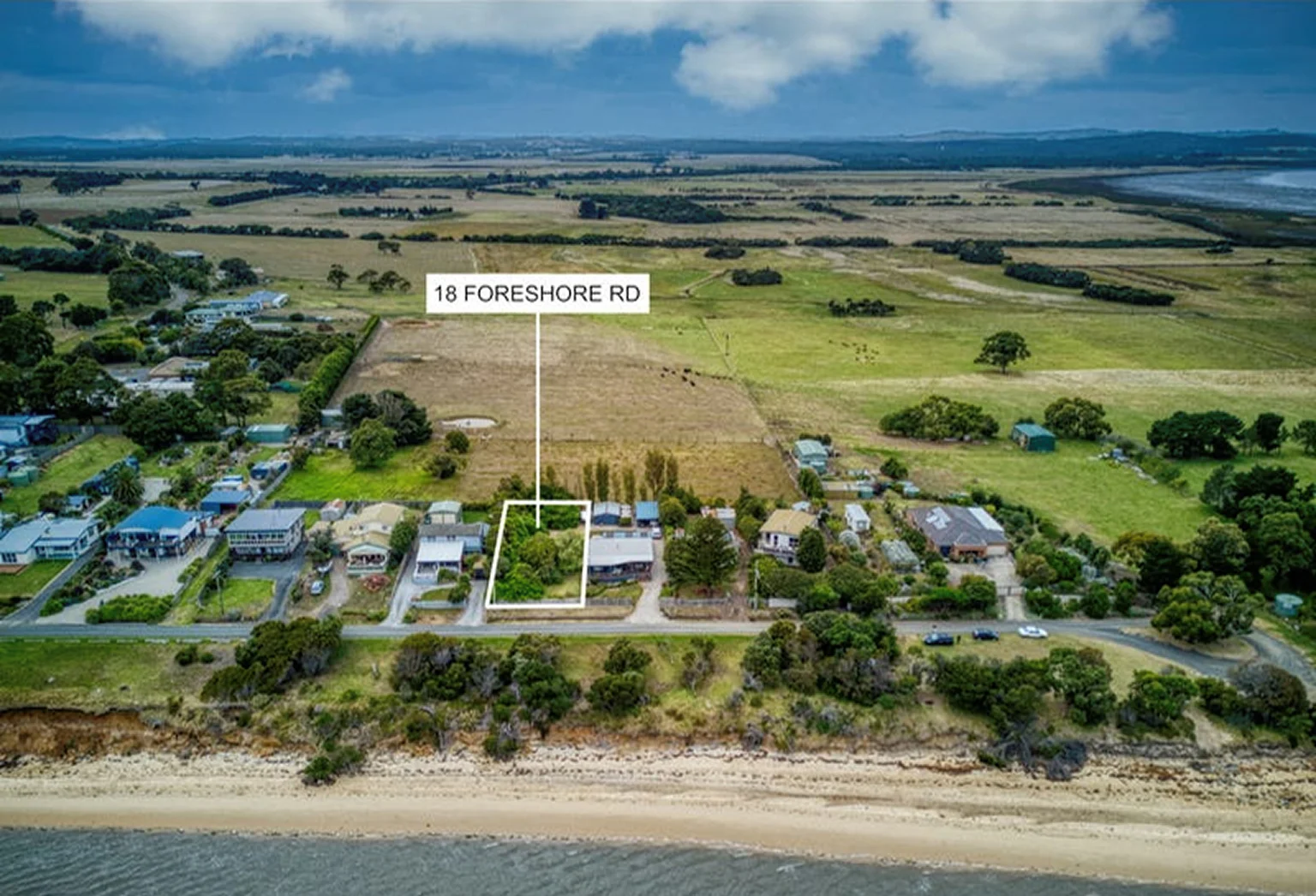 18 Foreshore Road, Jam Jerrup VIC 3984