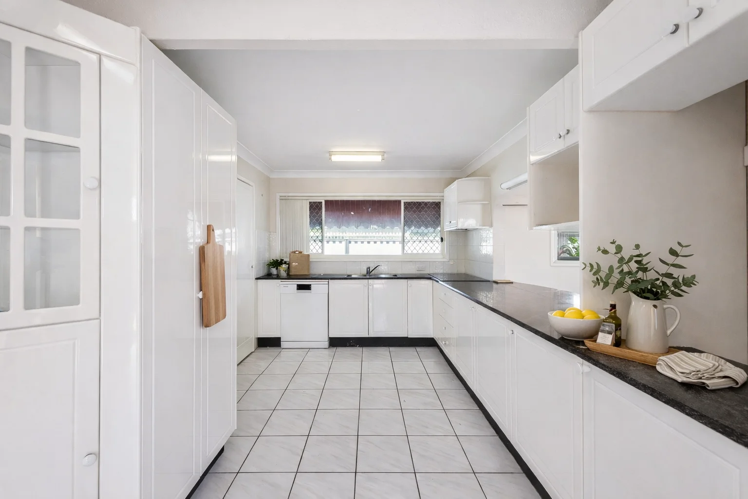 Additional image 8 of 4 Neptune Court, Paradise Waters QLD 4217