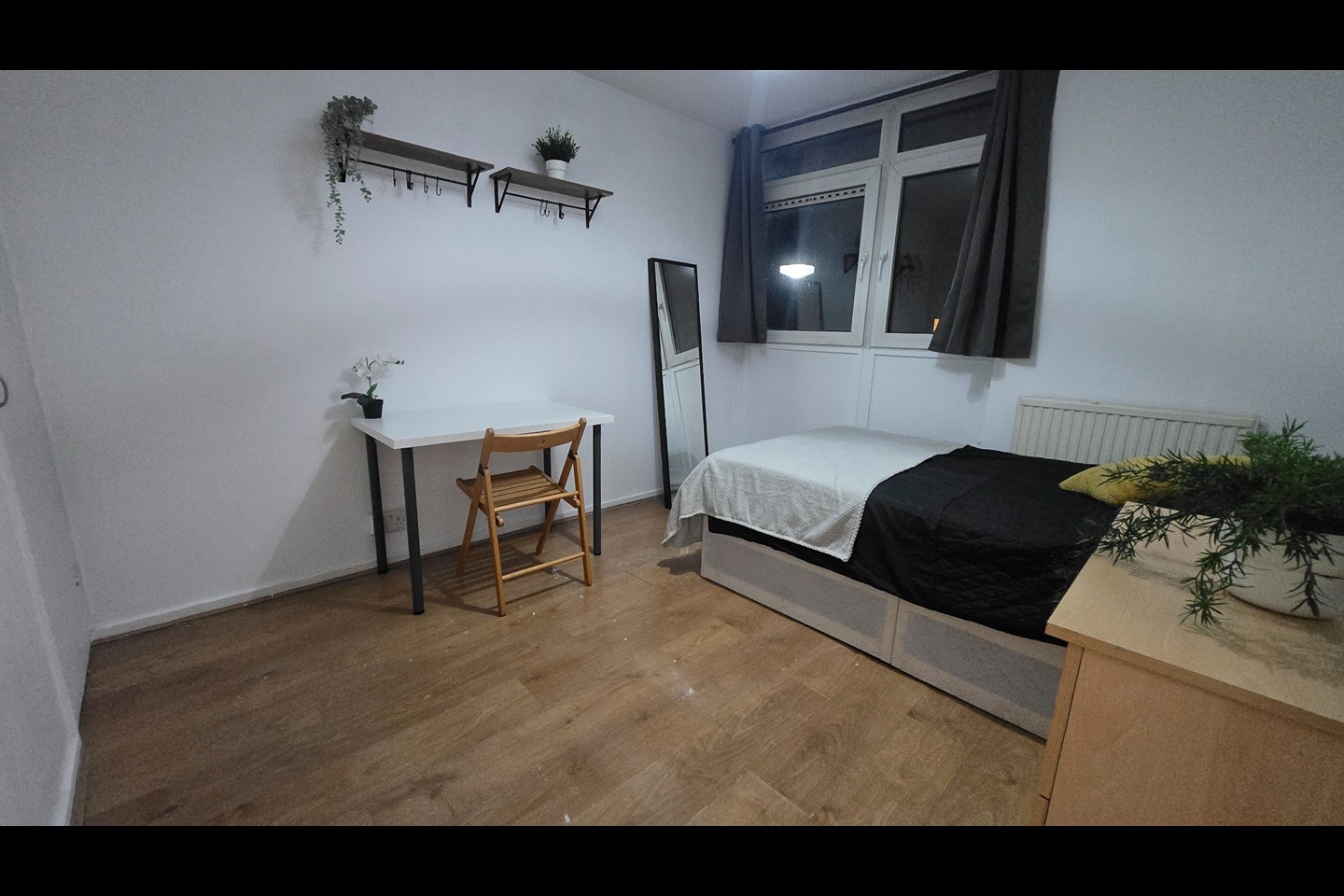 Room in a Shared House, Globe Road, E1, N1 7GU photo 3