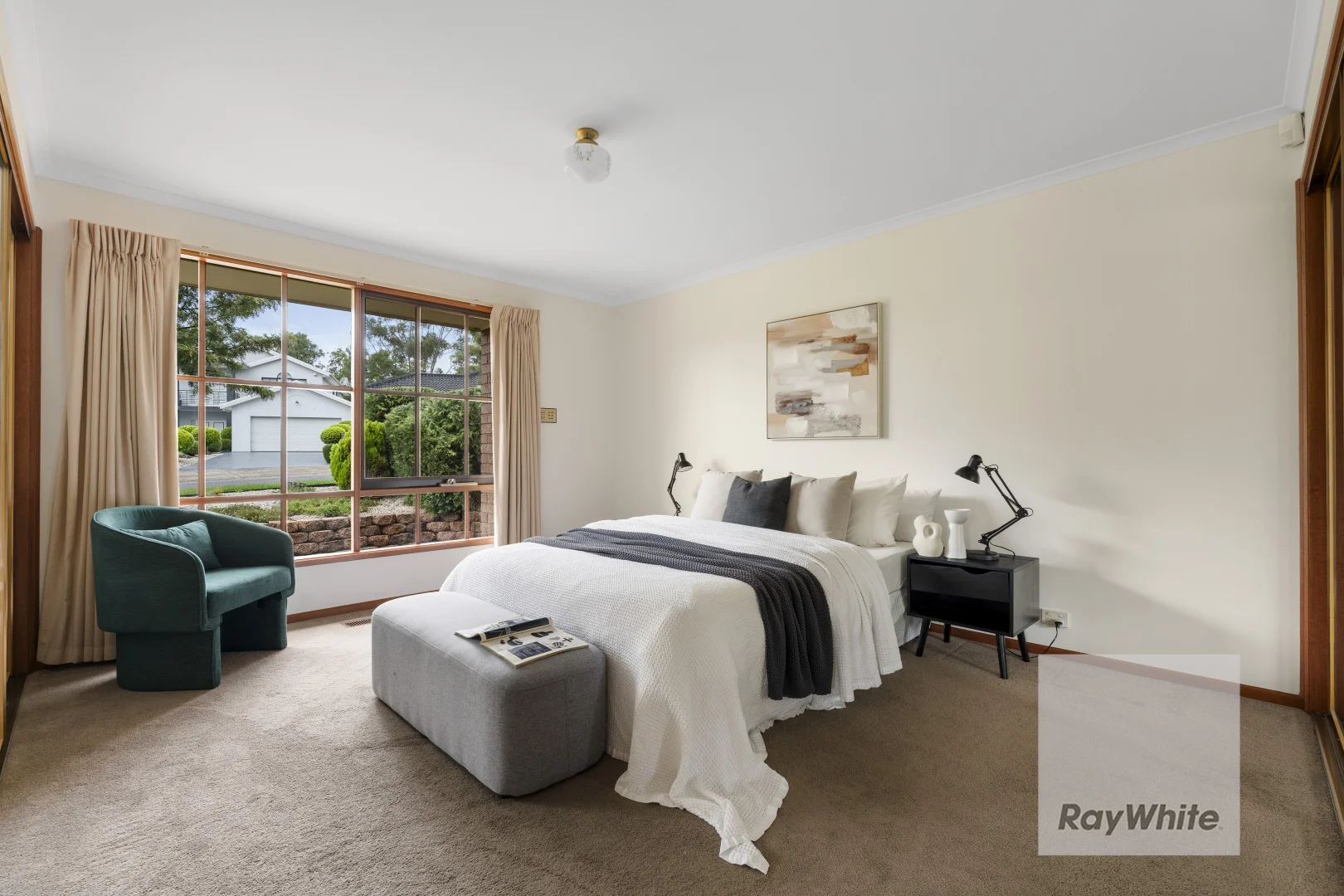 Additional image 3 of 38 Grevillia Drive, Mill Park VIC 3082