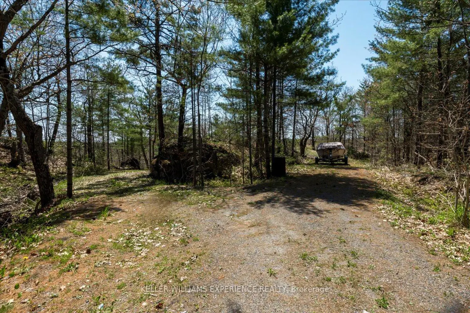 Additional image 2 of 1075 Heintzman Gate