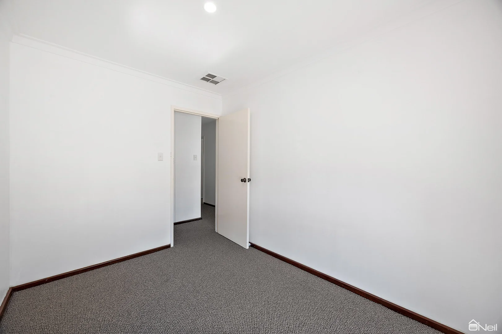 Additional image 16 of 8 Parer Close, Thornlie WA 6108