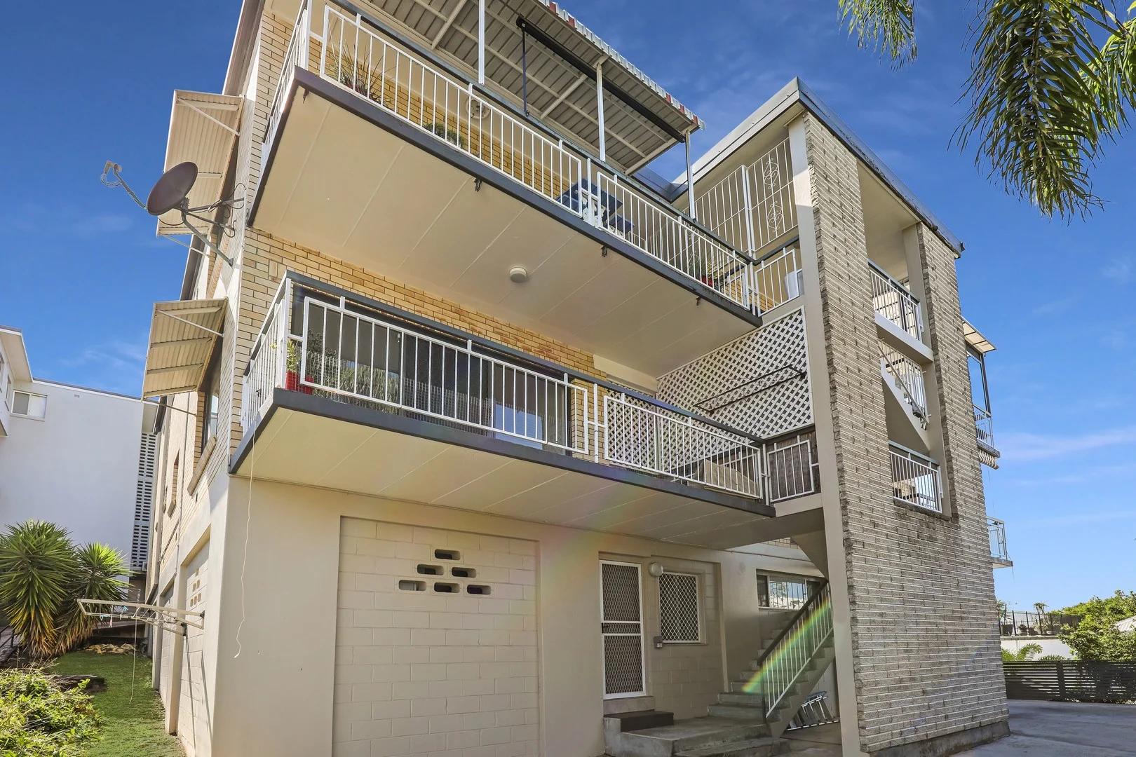 2/38 Toorak Road, Hamilton QLD 4007