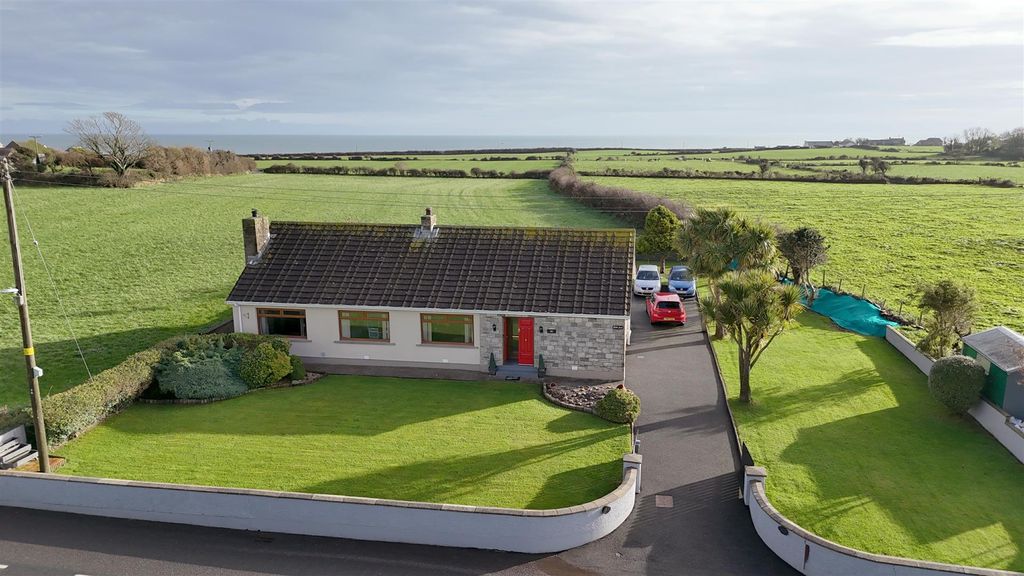 5 bed detached bungalow for sale161 Main Road, Portavogie, Newtownards BT22