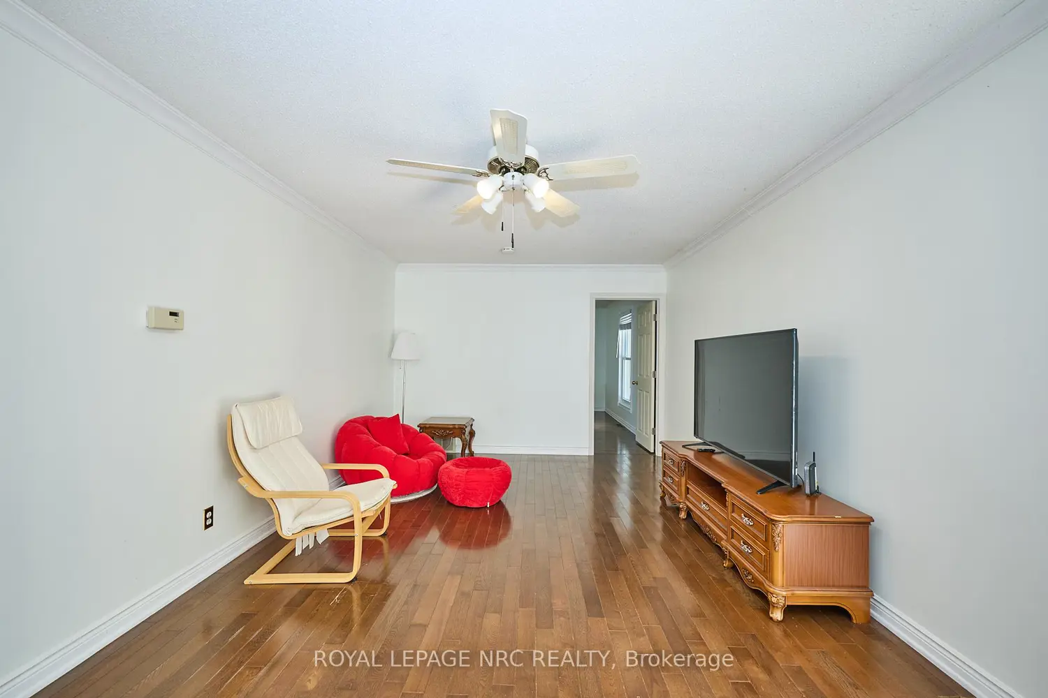 Additional image 7 of 4040 Lakeshore Road