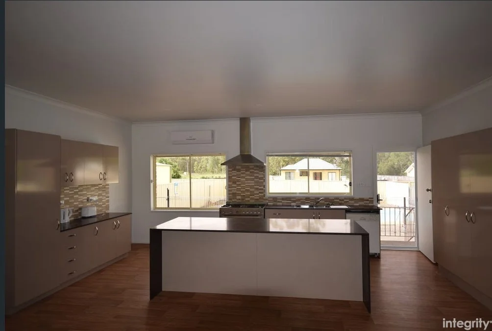 Additional image 2 of 54 Hillcrest Avenue, South Nowra NSW 2541