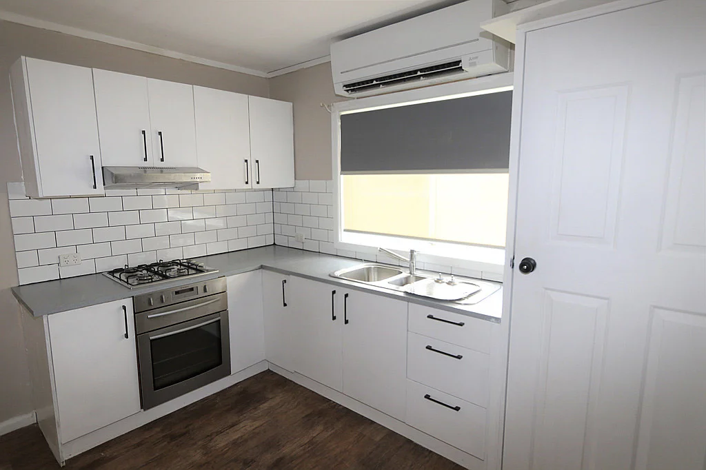 Additional image 2 of 44 Gilbert Street, Wyalong NSW 2671
