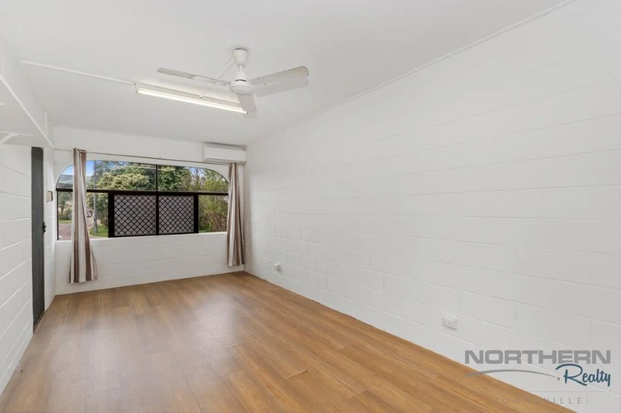 30 Ruby Round, Kelso QLD 4815 photo 4
