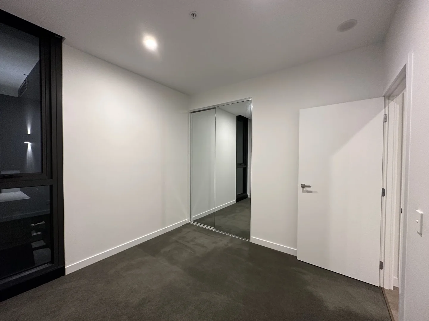 Additional image 6 of 1B1B/1408 Centre Road, Clayton South VIC 3169